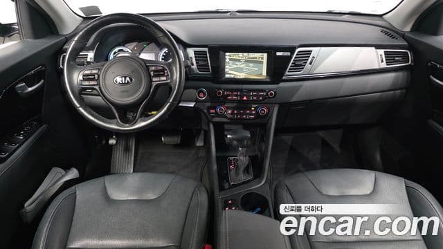 Kia Niro Prestige, 2017 7