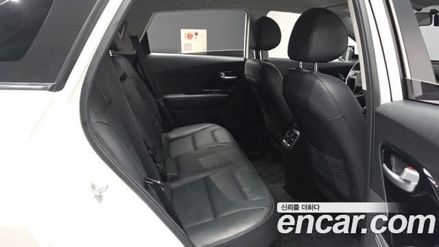 Kia Niro Prestige, 2017 12