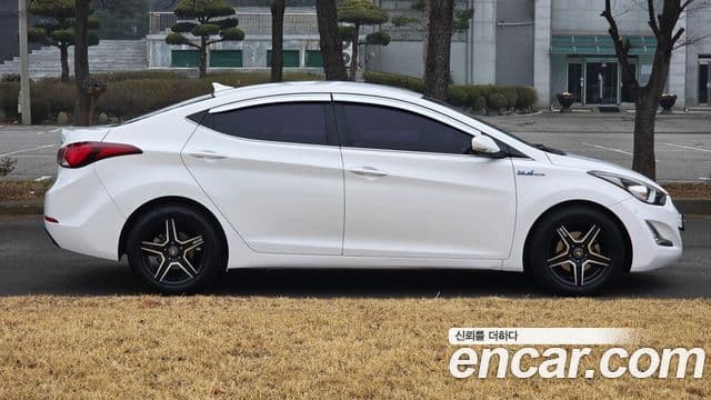 Hyundai The / новый New Avante 빌트인캠2 — базовая версия - Built-in Cam 2, 2015 7