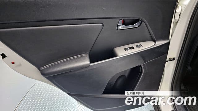 Kia The / новый New Sportage R Prestige, 2016 17