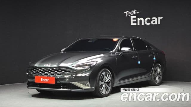 Kia K8 гибрид Signature, 2022 1