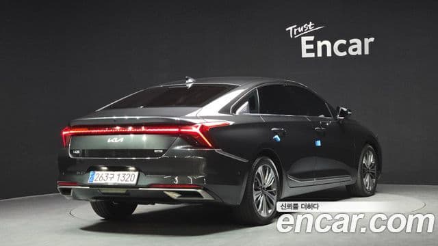 Kia K8 гибрид Signature, 2022 2