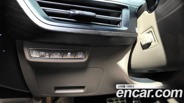 Kia K8 гибрид Signature, 2022 18