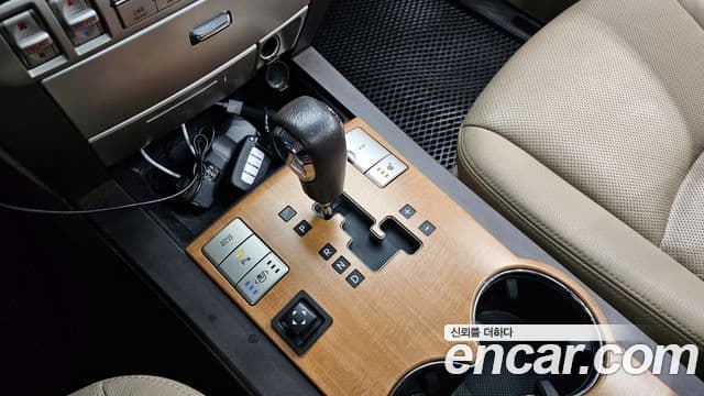 Kia Mohave 4WD KV300, 2012 9