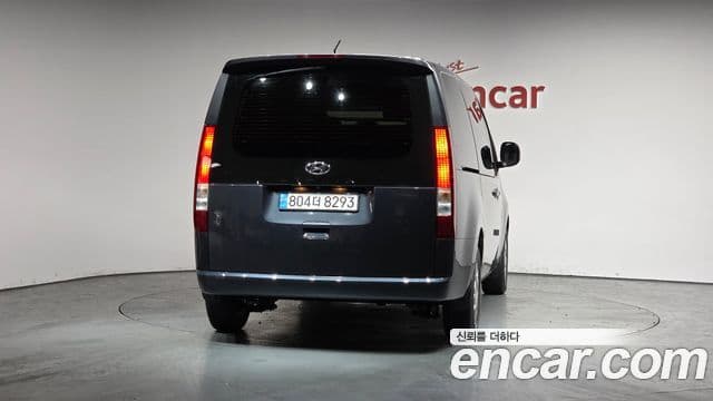 Hyundai Staria Modern, 2024 4