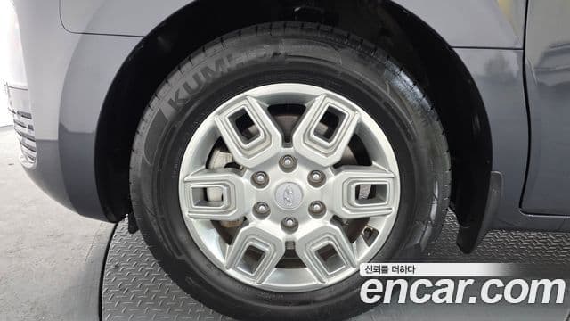 Hyundai Staria Modern, 2024 все фото