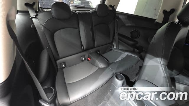 Mini Cooper 3세대, 2022 19