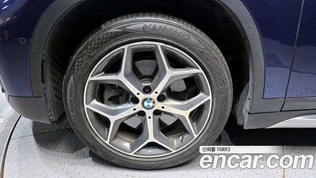 BMW X1 (F48) xDrive 20d xLine, 2018 все фото