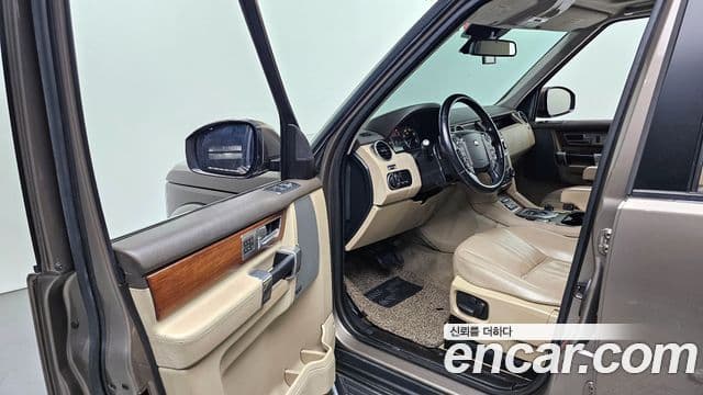 Land Rover Discovery 4 3.0 SDV6 SE, 2016 10