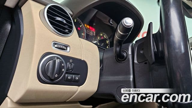 Land Rover Discovery 4 3.0 SDV6 SE, 2016 15