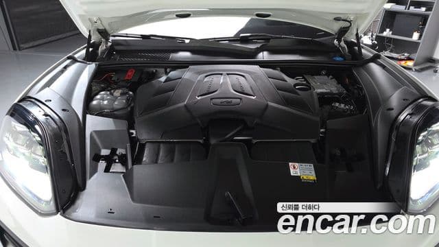 Porsche Cayenne (PO536) 3.0 купе, 2024 6