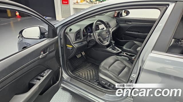 Hyundai Avante AD Premium, 2016 11