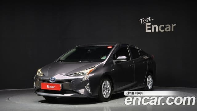 Toyota 프리우스 4세대 1.8 E, 2017 1