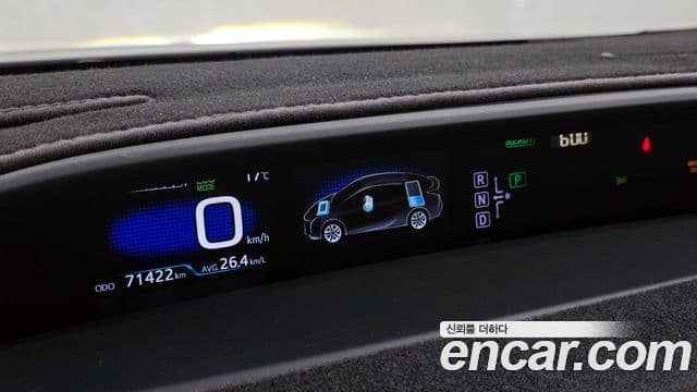Toyota 프리우스 4세대 1.8 E, 2017 8
