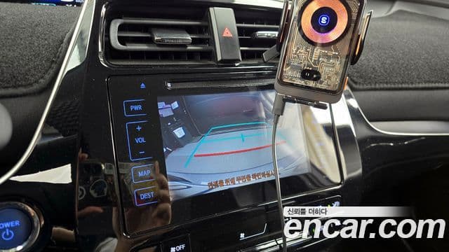 Toyota 프리우스 4세대 1.8 E, 2017 15