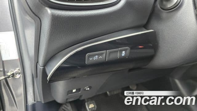 Toyota 프리우스 4세대 1.8 E, 2017 18