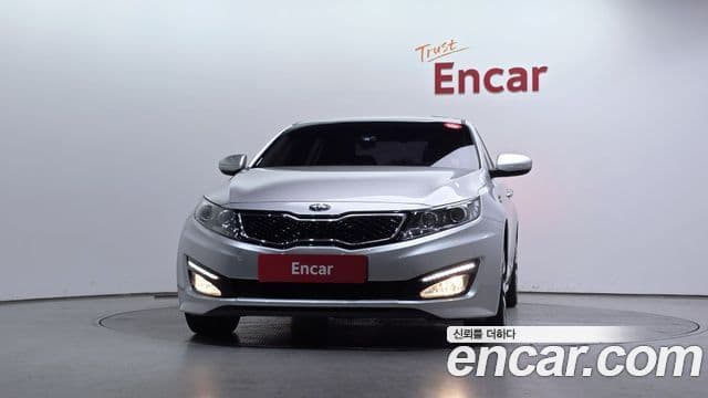 Kia K5 Noblesse, 2012 3