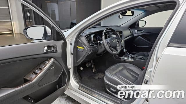 Kia K5 Noblesse, 2012 11