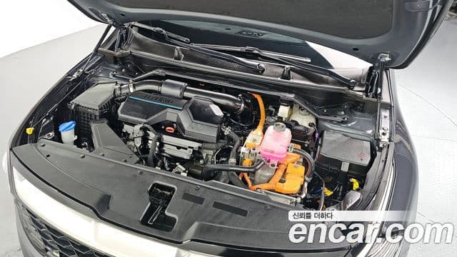 Kia Sportage 5세대 гибрид Signature 2WD, 2023 6
