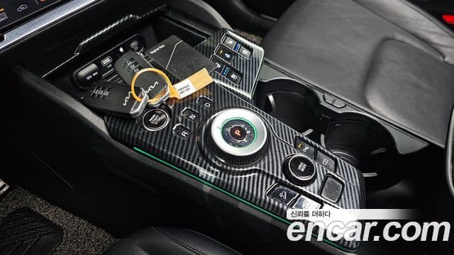 Kia Sportage 5세대 гибрид Signature 2WD, 2023 9