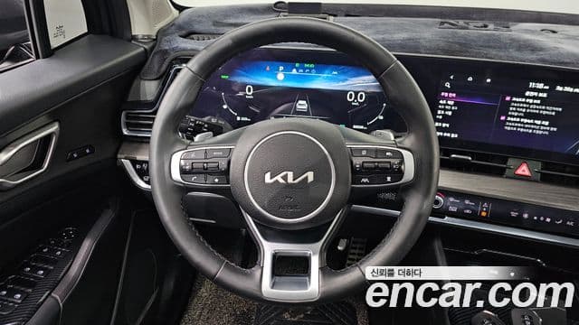 Kia Sportage 5세대 гибрид Signature 2WD, 2023 13