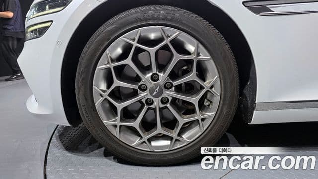 Genesis G80 (RG3) бензин 2.5 турбо 2WD, 2021 все фото