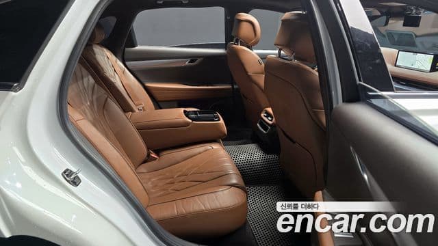 Genesis G80 (RG3) бензин 2.5 турбо 2WD, 2021 12