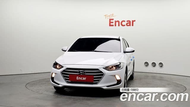 Hyundai Avante AD 1.6 GDI Smart, 2017 3