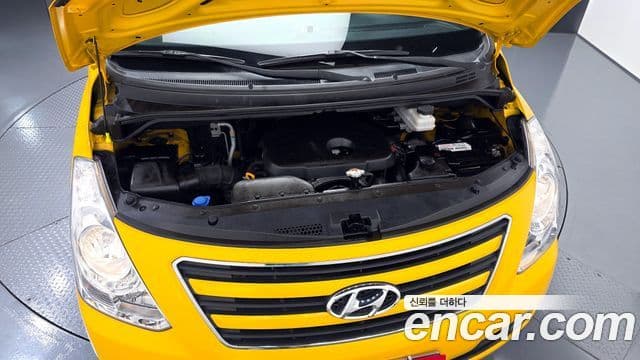 Hyundai Grand Starex детский перевозочный автомобиль, 2017 6