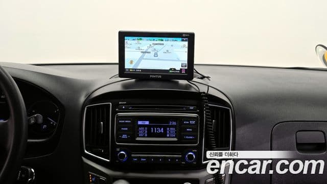 Hyundai Grand Starex детский перевозочный автомобиль, 2017 14