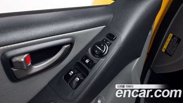 Hyundai Grand Starex детский перевозочный автомобиль, 2017 18