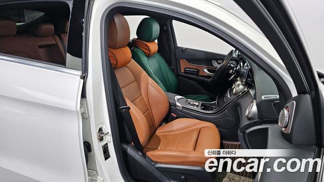 Mercedes-Benz GLC-класс X253 GLC300e 4MATIC купе, 2021 12