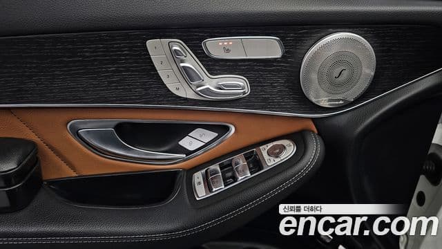 Mercedes-Benz GLC-класс X253 GLC300e 4MATIC купе, 2021 14