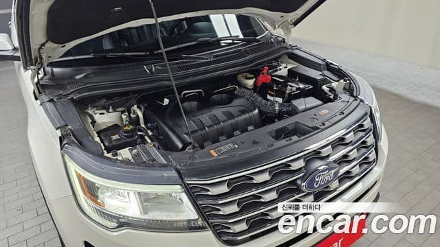 Ford Explorer 5세대, 2017 6