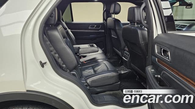 Ford Explorer 5세대, 2017 12