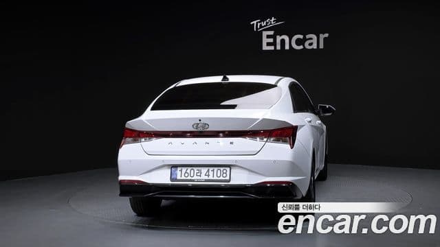 Hyundai Avante гибрид (CN7) Modern, 2022 4