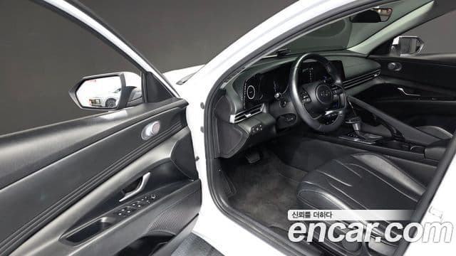 Hyundai Avante гибрид (CN7) Modern, 2022 11