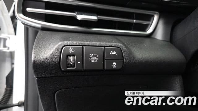 Hyundai Avante гибрид (CN7) Modern, 2022 16