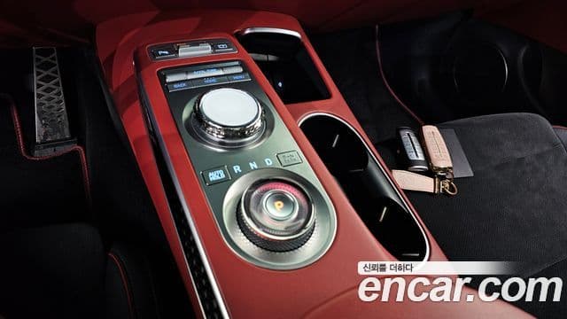 Genesis GV70, 2023 9