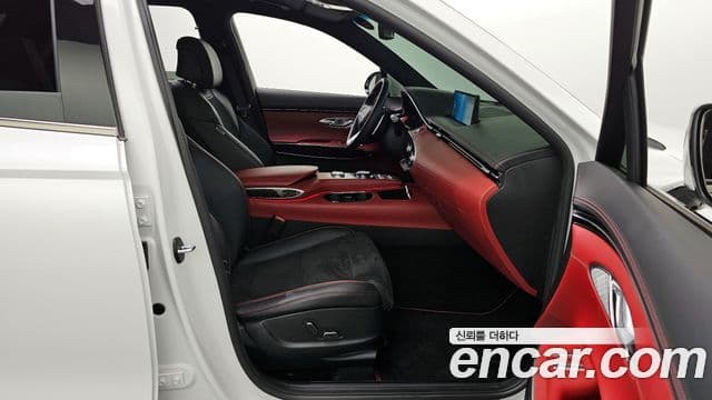 Genesis GV70, 2023 11