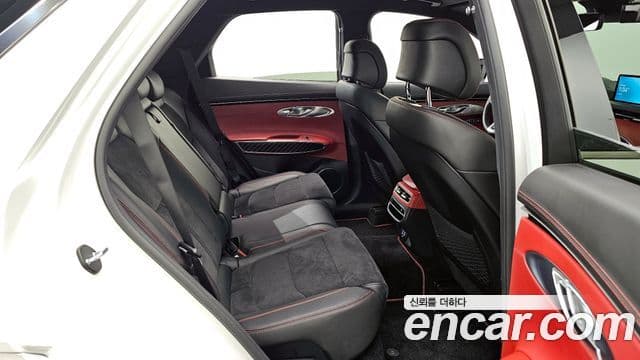 Genesis GV70, 2023 12