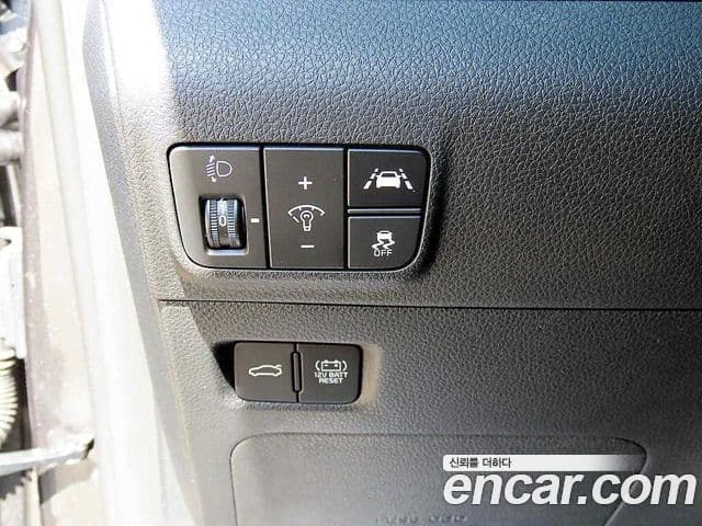 Kia K5 гибрид 3세대 Noblesse, 2023 14