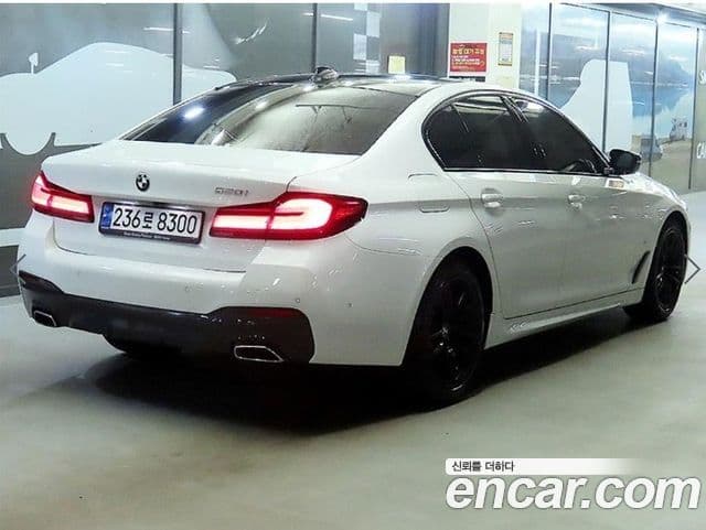 BMW 5시리즈 (G30) 520i M Sport, 2022 4