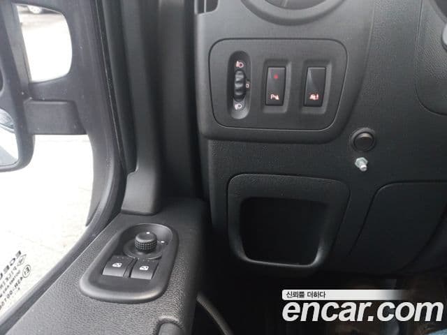 Renault Korea(Samsung) Master 2.3 15인승, 2019 14