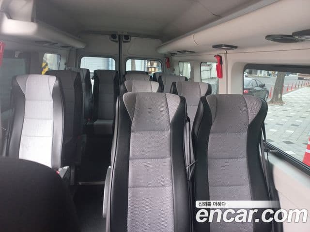 Renault Korea(Samsung) Master 2.3 15인승, 2019 17