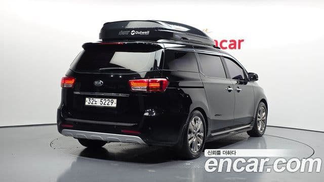 Kia All New Carnival Prestige, 2015 2