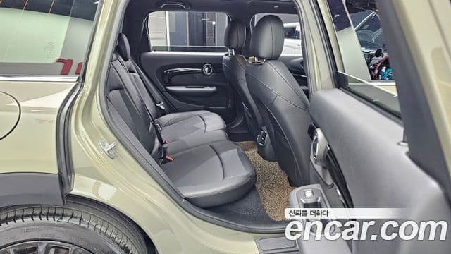 Mini Cooper 클럽맨 2세대, 2019 12