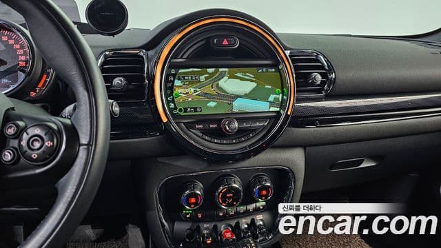 Mini Cooper 클럽맨 2세대, 2019 14