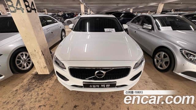 Volvo S90 T5 Momentum, 2017 1