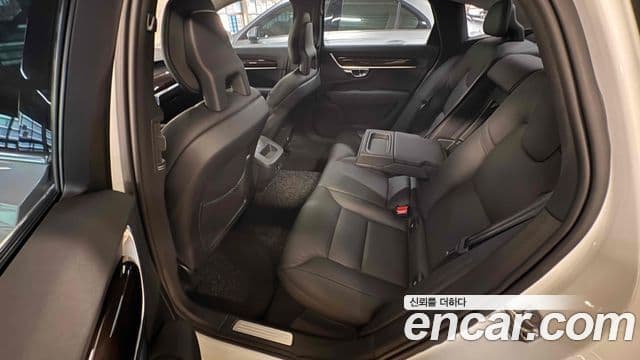 Volvo S90 T5 Momentum, 2017 15